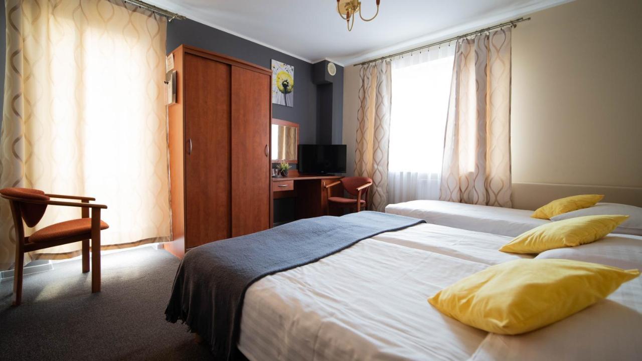 Hotel Tramontana Darlowko Esterno foto