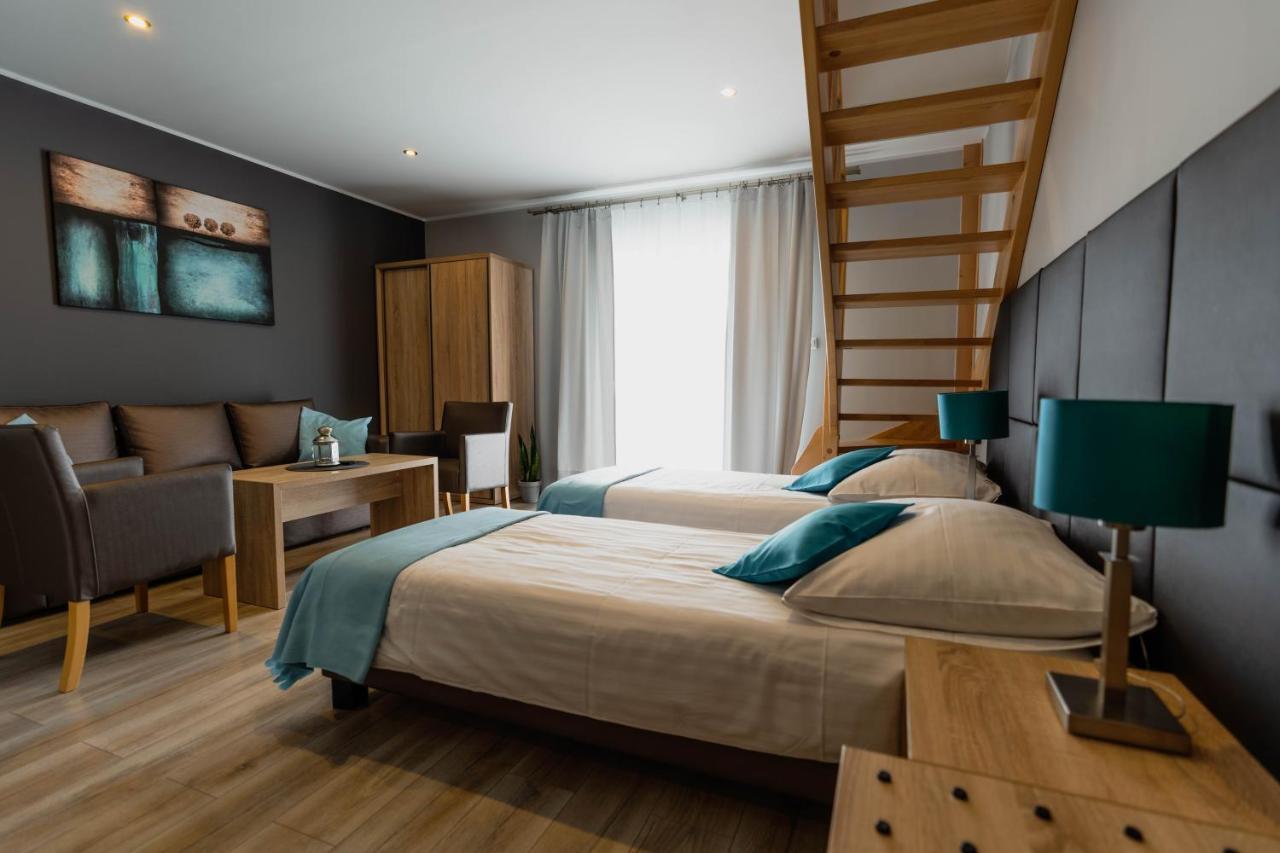 Hotel Tramontana Darlowko Esterno foto