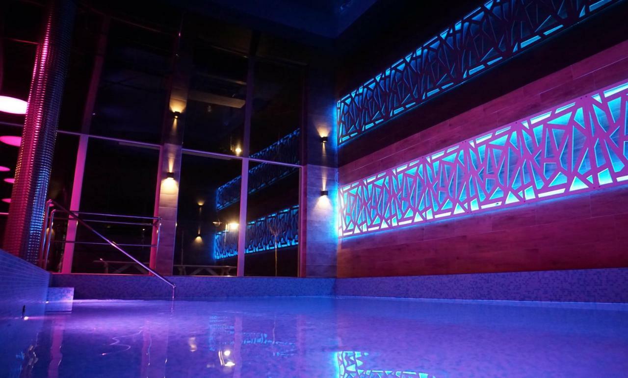 Hotel Tramontana Darlowko Esterno foto